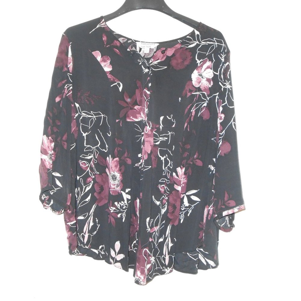 Prescott New York Black Blouse with Magnolia Flowers, Size 2 x